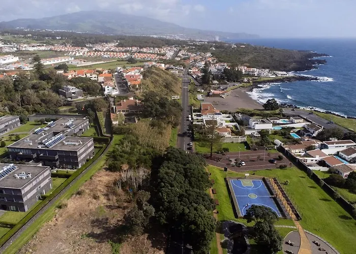 Luxury House بيت للعطل *