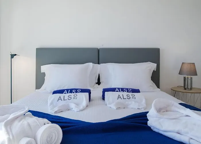 بيت للعطل Luxury House *